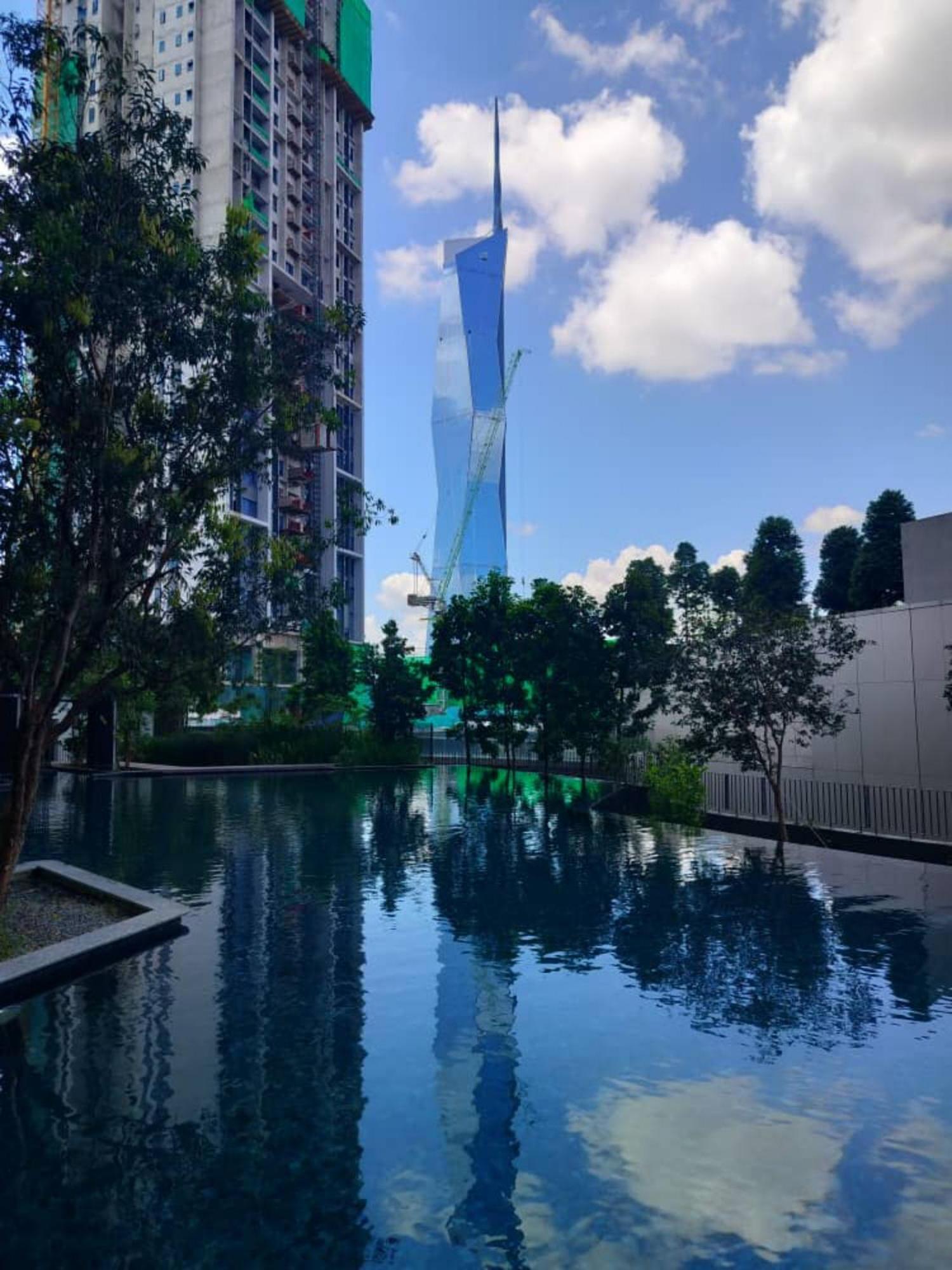 Lotus Infinity Pool At Lucentia Apartamento Kuala Lumpur Exterior foto