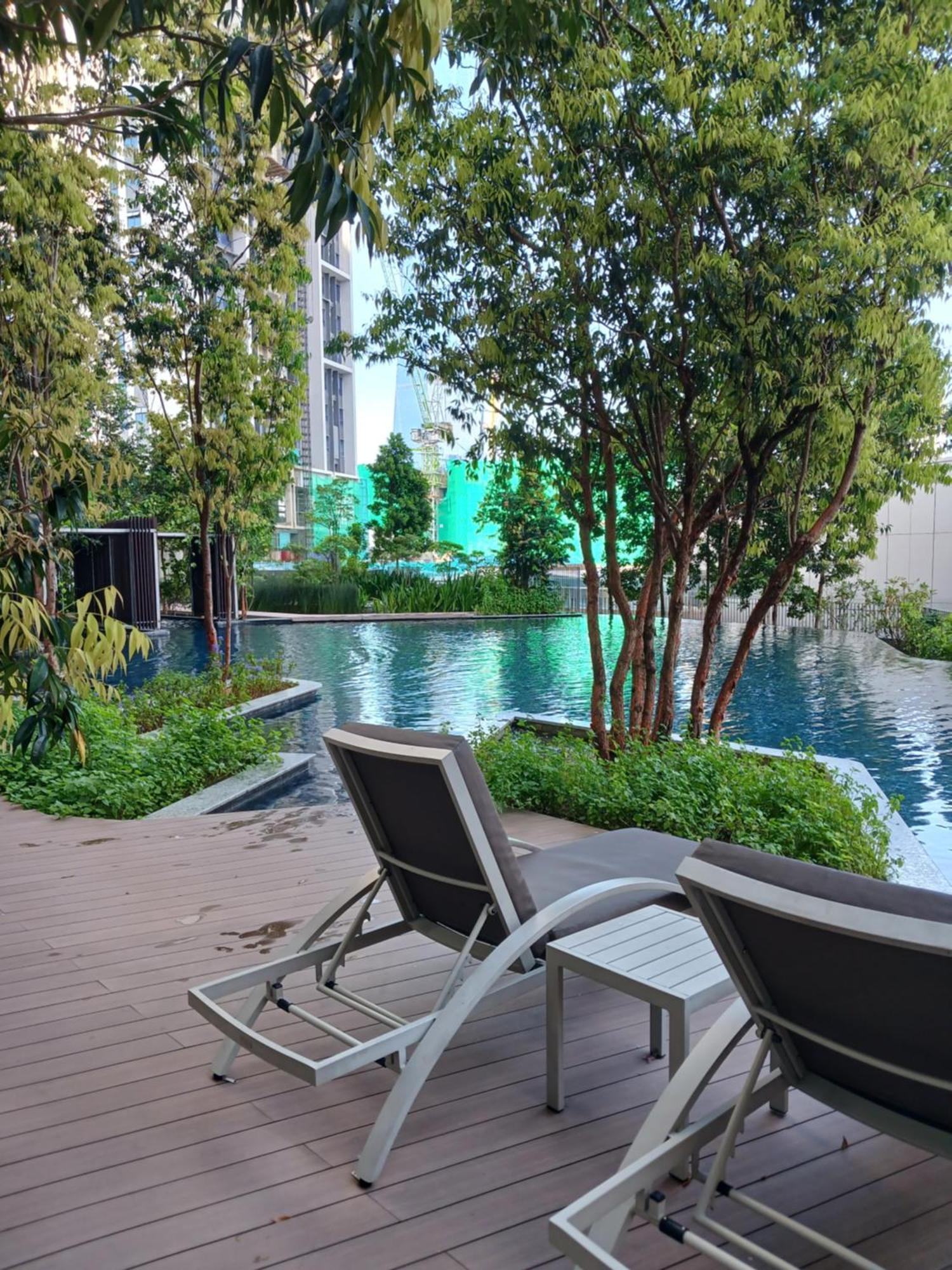Lotus Infinity Pool At Lucentia Apartamento Kuala Lumpur Exterior foto